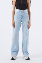 Load image into Gallery viewer, Echo Straight Jeans / Superlight Blue Jay ss23