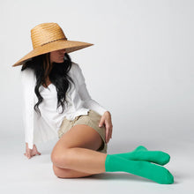 Load image into Gallery viewer, Everyday Wool Socks - Kelly Green