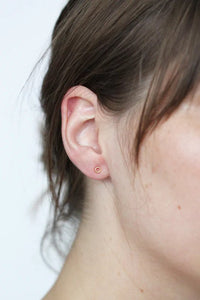 Tiny Loop Earrings - Gold